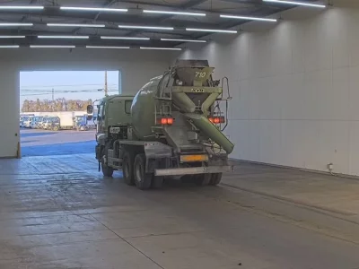 Isuzu GIGA  с аукциона в Японии