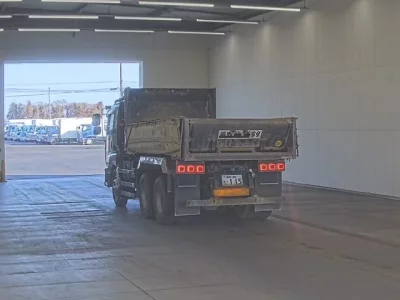 Isuzu GIGA  с аукциона в Японии