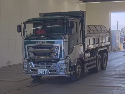 Isuzu GIGA  с аукциона в Японии