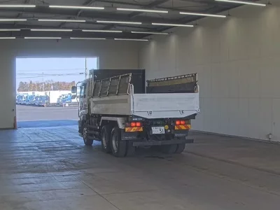 Isuzu GIGA  с аукциона в Японии