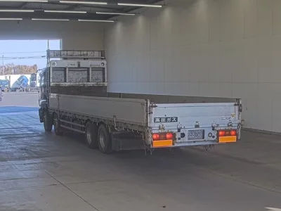 Isuzu GIGA  с аукциона в Японии