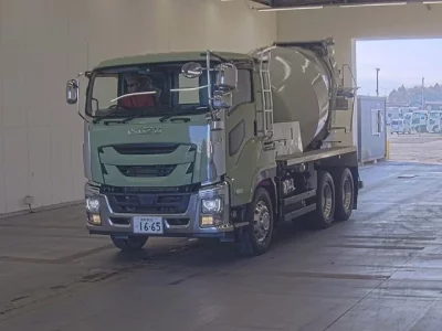 Isuzu GIGA  с аукциона в Японии