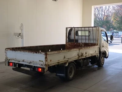 Hino DUTRO  с аукциона в Японии