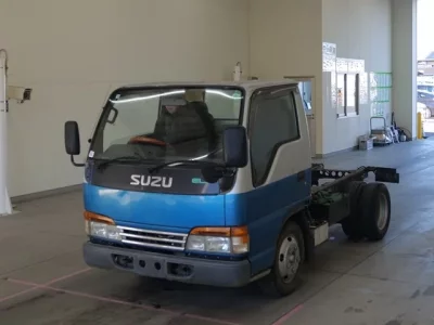 Isuzu ELF  с аукциона в Японии