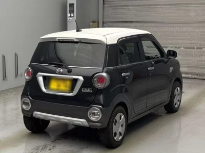Daihatsu Cast  с аукциона в Японии