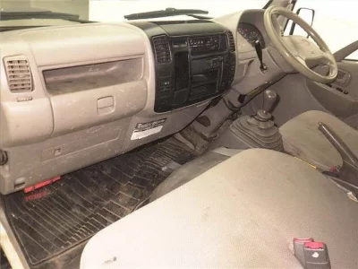 Toyota DYNA  с аукциона в Японии