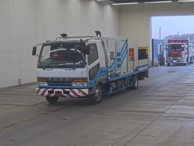 Mitsubishi FUSO FIGHTER