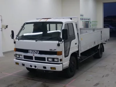 Isuzu ELF  с аукциона в Японии