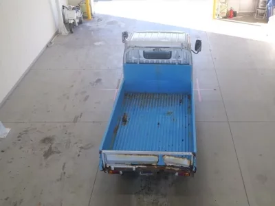 Toyota DYNA  с аукциона в Японии