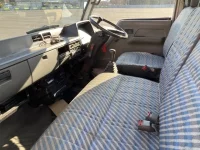 Mitsubishi CANTER лот № 49 оценка RB  с аукциона в Японии 3