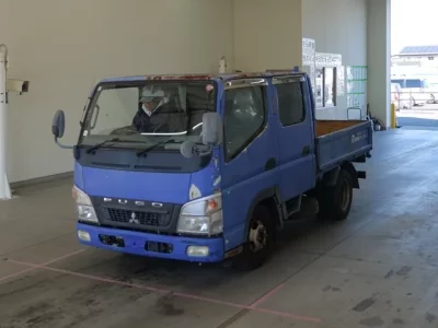 Mitsubishi CANTER  с аукциона в Японии