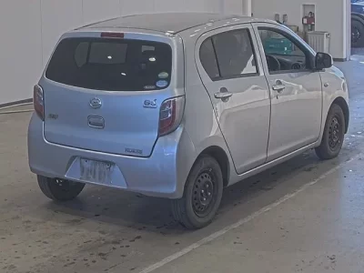 Daihatsu MIRA E S  с аукциона в Японии