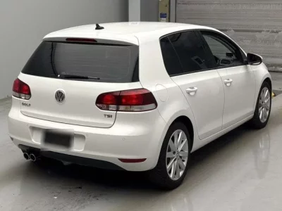 Volkswagen GOLF  с аукциона в Японии