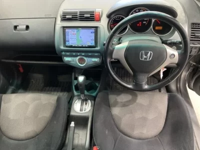 Honda FIT  с аукциона в Японии