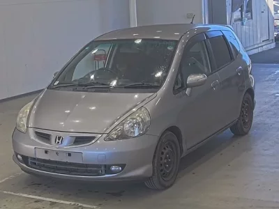 Honda FIT  с аукциона в Японии