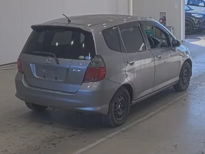 Honda FIT  с аукциона в Японии