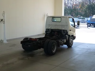 Hino DUTRO  с аукциона в Японии