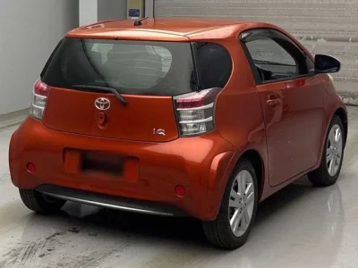 Toyota IQ  с аукциона в Японии