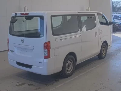 Nissan CARAVAN VAN  с аукциона в Японии