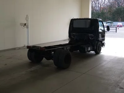 Isuzu ELF  с аукциона в Японии