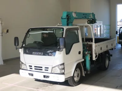 Isuzu ELF  с аукциона в Японии