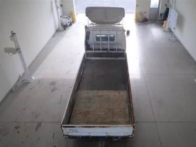 Toyota DYNA  с аукциона в Японии