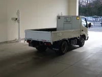 Hino DUTRO лот № 70 оценка 3  с аукциона в Японии 1