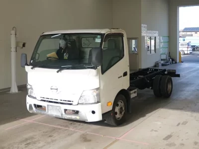 Hino DUTRO  с аукциона в Японии