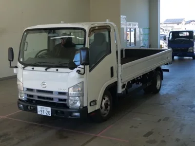 Nissan ATLAS  с аукциона в Японии