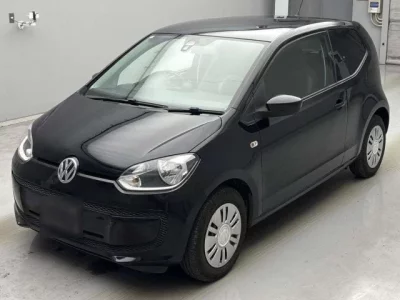 Volkswagen UP  с аукциона в Японии
