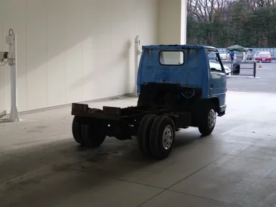 Isuzu ELF  с аукциона в Японии