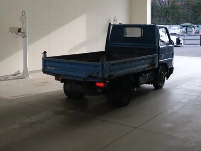 Mazda TITAN  с аукциона в Японии