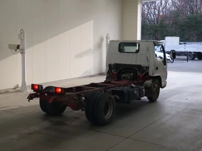 Isuzu ELF  с аукциона в Японии