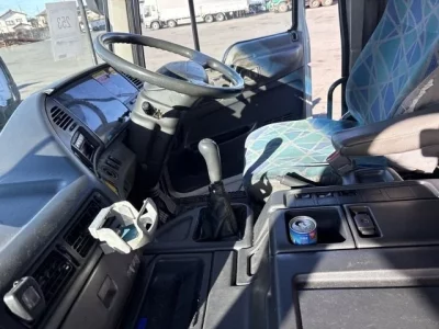 Hino PROFIA  с аукциона в Японии