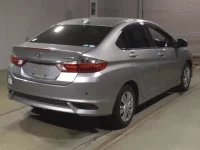 Honda GRACE лот № 97 оценка 4.5  с аукциона в Японии 1