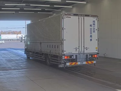 Isuzu FORWARD  с аукциона в Японии