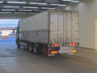 Nissan QUON лот № 216 оценка R  с аукциона в Японии 1