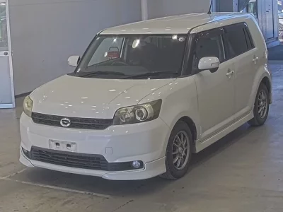 Toyota COROLLA RUMION  с аукциона в Японии