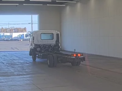 Isuzu FORWARD  с аукциона в Японии