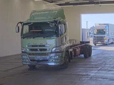 Mitsubishi SUPER GREAT  с аукциона в Японии