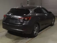 Mazda AXELA лот № 132 оценка 3.5  с аукциона в Японии 1