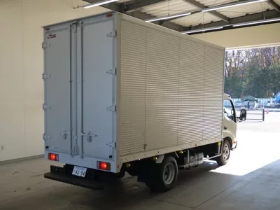 Hino DUTRO  с аукциона в Японии