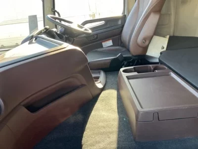 Hino PROFIA  с аукциона в Японии