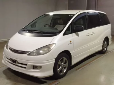 Toyota ESTIMA  с аукциона в Японии