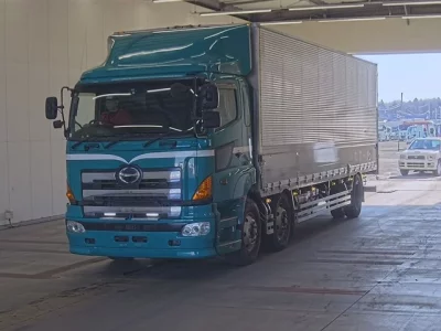 Hino PROFIA  с аукциона в Японии