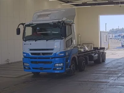 Mitsubishi SUPER GREAT