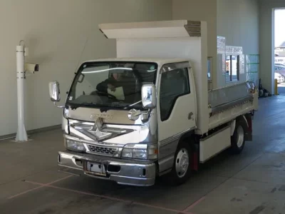 Isuzu ELF  с аукциона в Японии