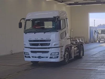 Mitsubishi SUPER GREAT  с аукциона в Японии