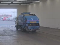 Isuzu FORWARD лот № 3110 оценка R  с аукциона в Японии 1