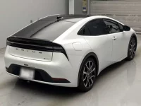 Toyota PRIUS PHV лот № 12127 оценка 5  с аукциона в Японии 1